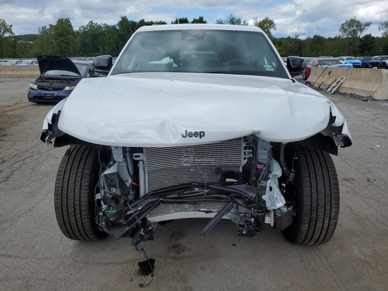 2025 Jeep Grand Cherokee Limited - Фото 5