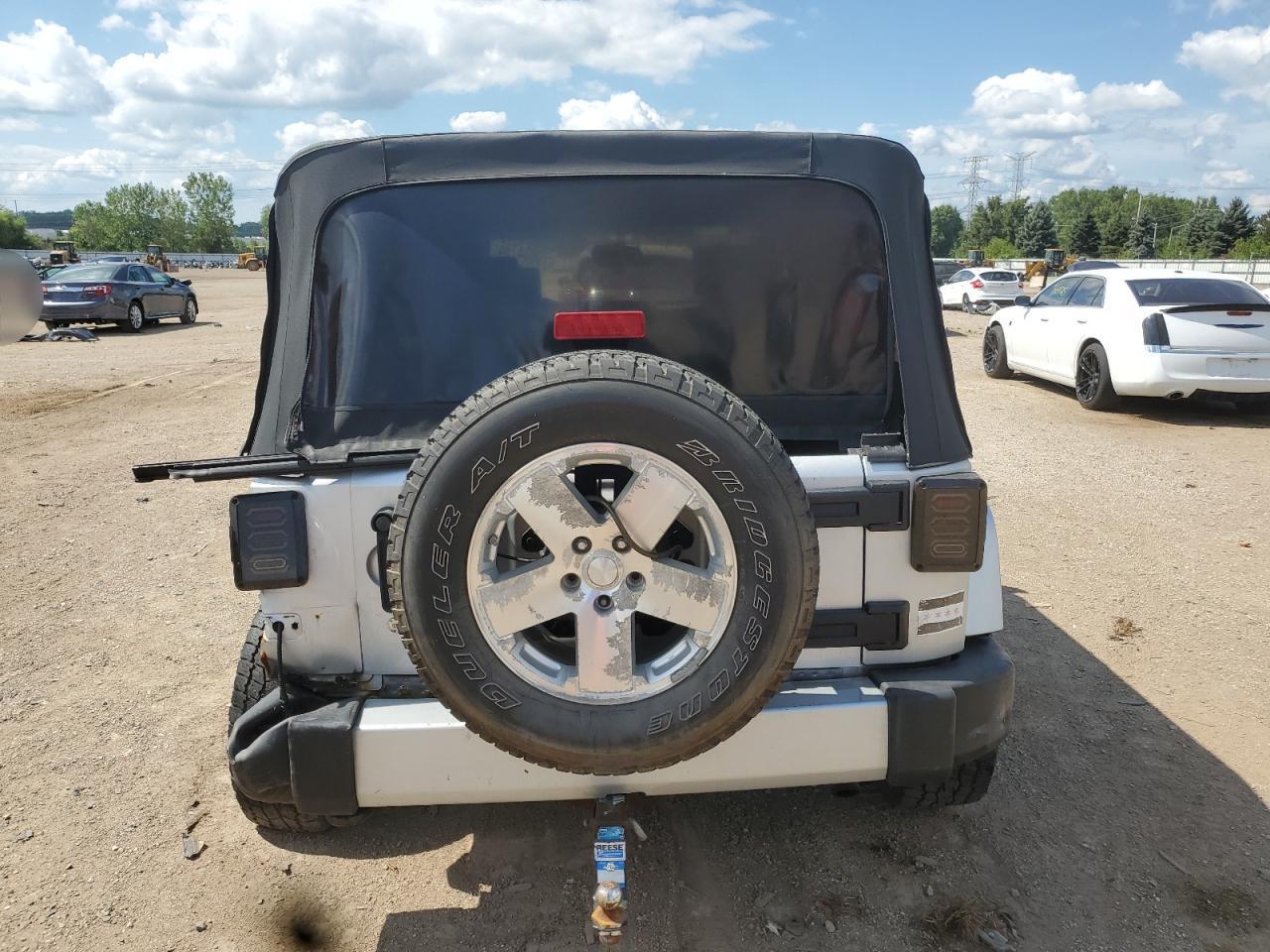 2009 Jeep Wrangler Unlimited Sahara - Фото 6