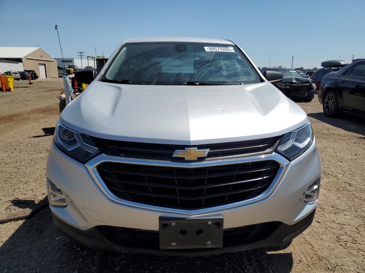 2021 Chevrolet Equinox Ls - Фото 5