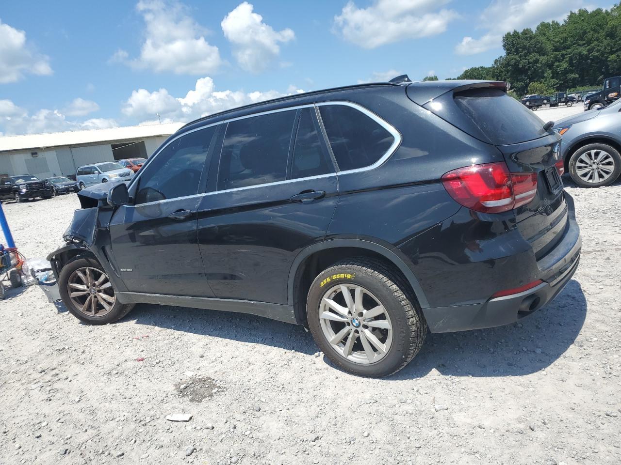 2015 BMW X5 xDrive35I - Фото 2