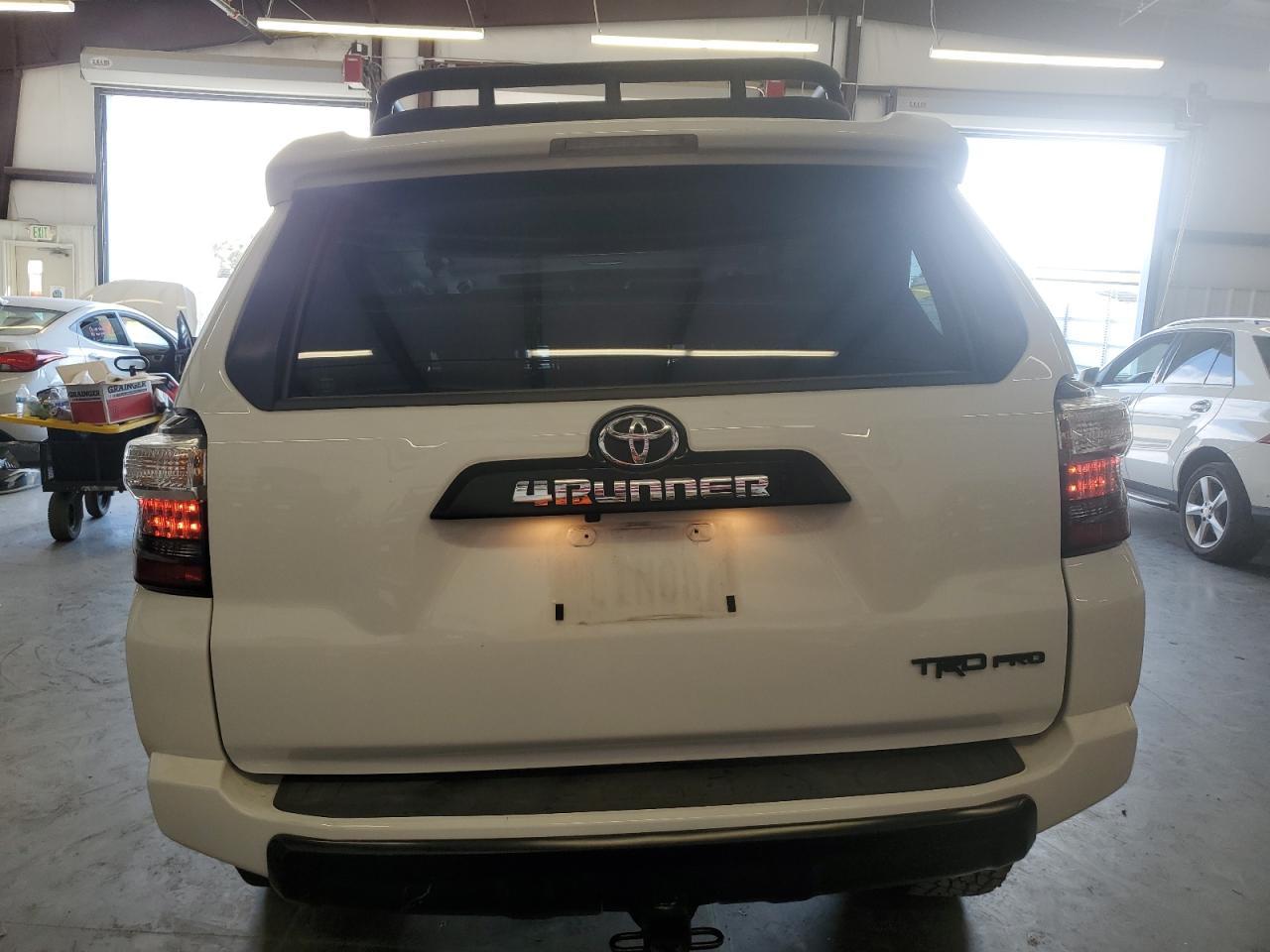 2024 Toyota 4Runner Sr5 Premium - Фото 6