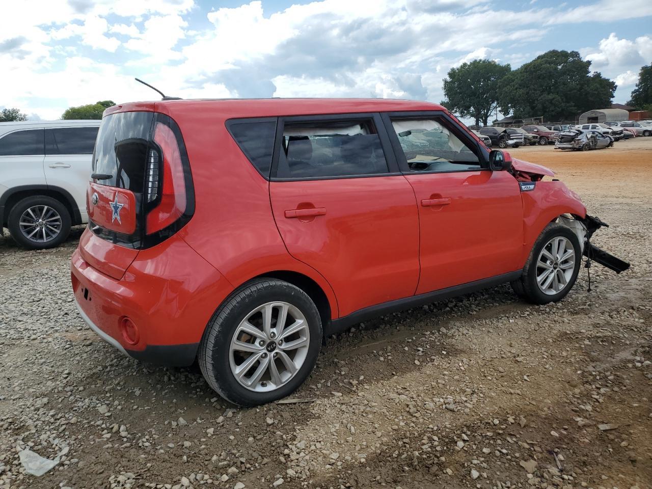 2019 Kia Soul + - Image 3