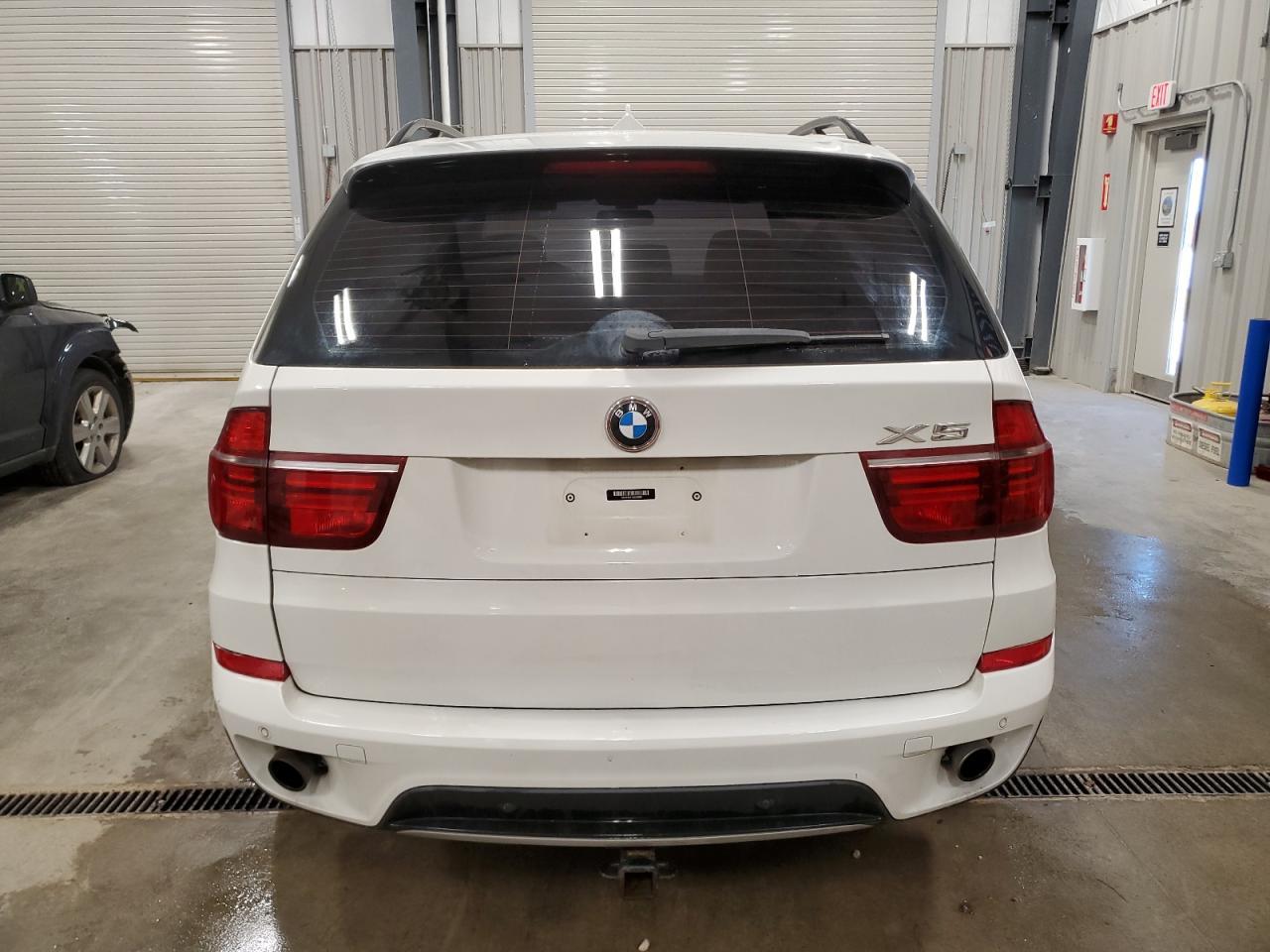 2013 BMW X5 xDrive35I - Image 6