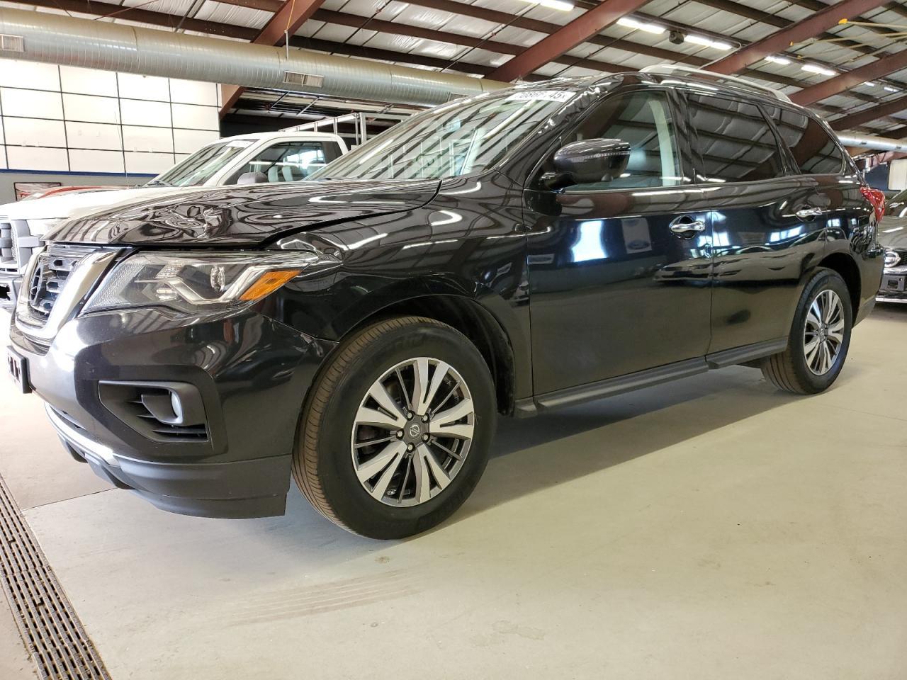 2020 Nissan Pathfinder Sl