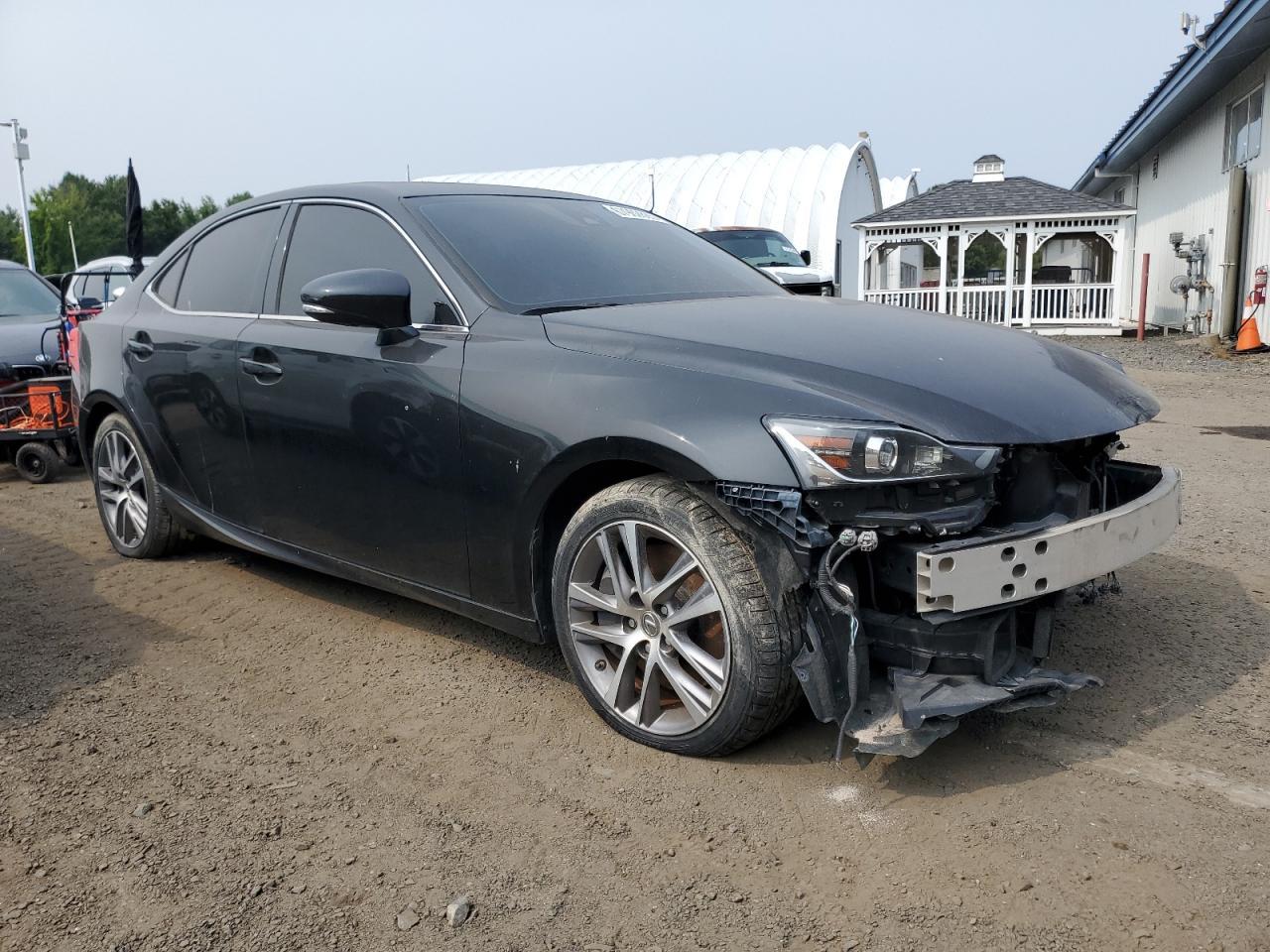 2019 Lexus Is 300 - Image 4