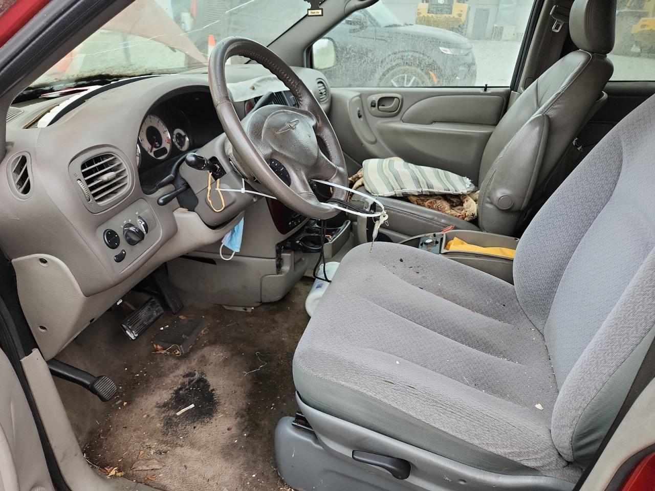 2002 Chrysler Town & Country Lxi - Фото 7