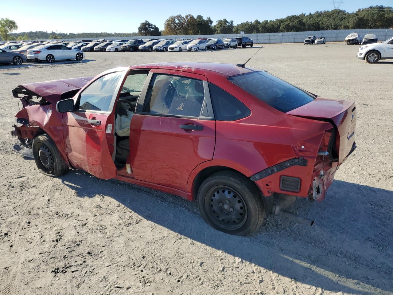 2011 Ford Focus S - Фото 2