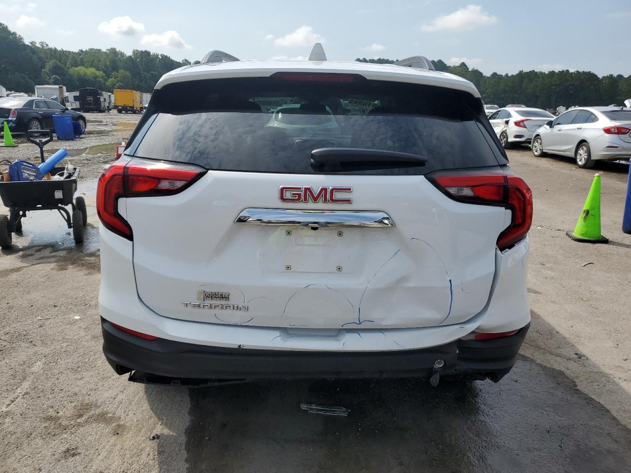 2021 GMC Terrain Sle - Image 6