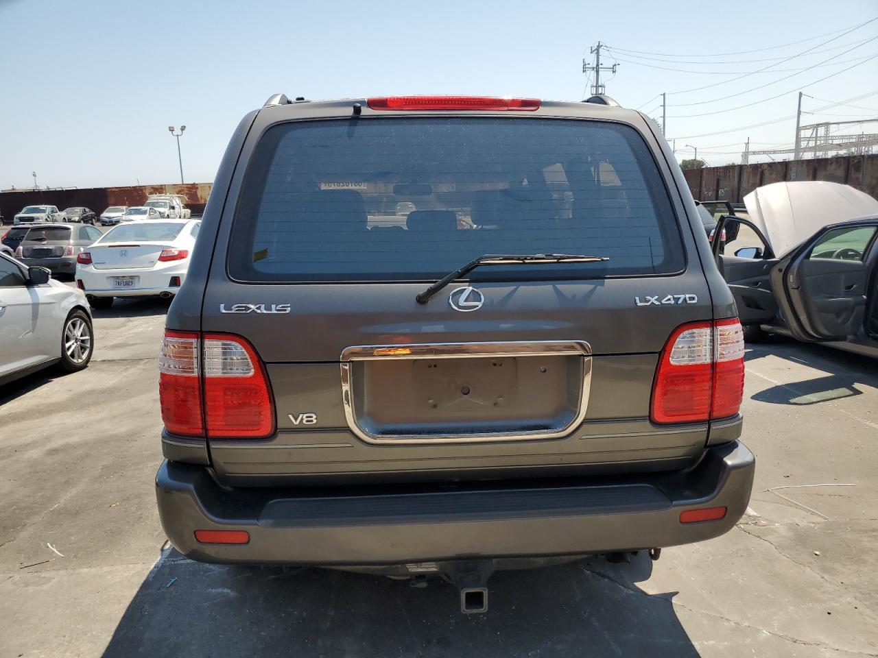 2001 Lexus Lx 470 - Image 6