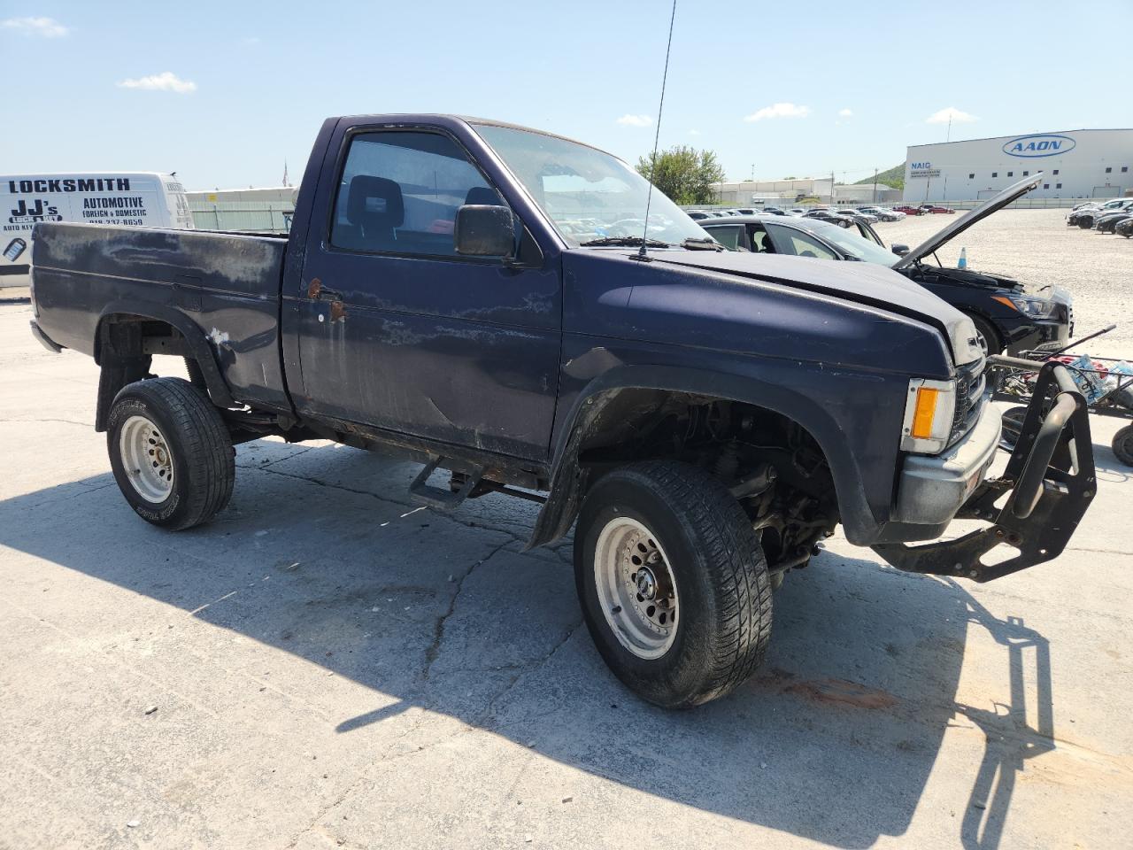 1990 Nissan D21 Short Bed - Фото 4