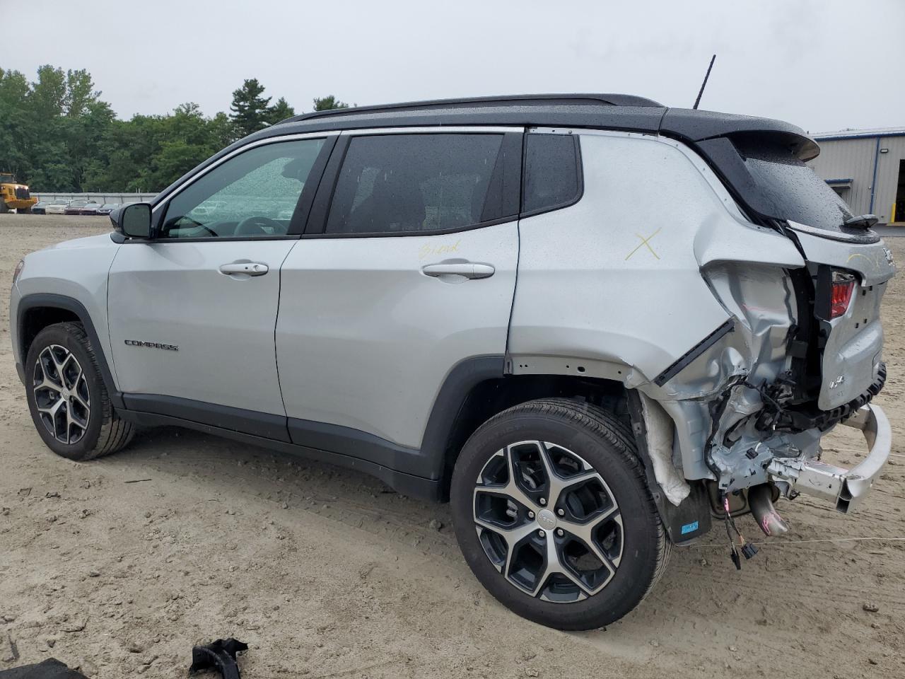 2024 Jeep Compass Limited - Image 2
