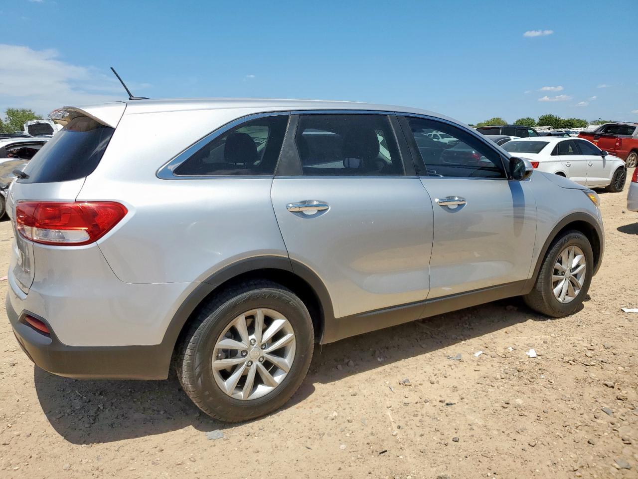 2016 Kia Sorento Lx - Фото 3