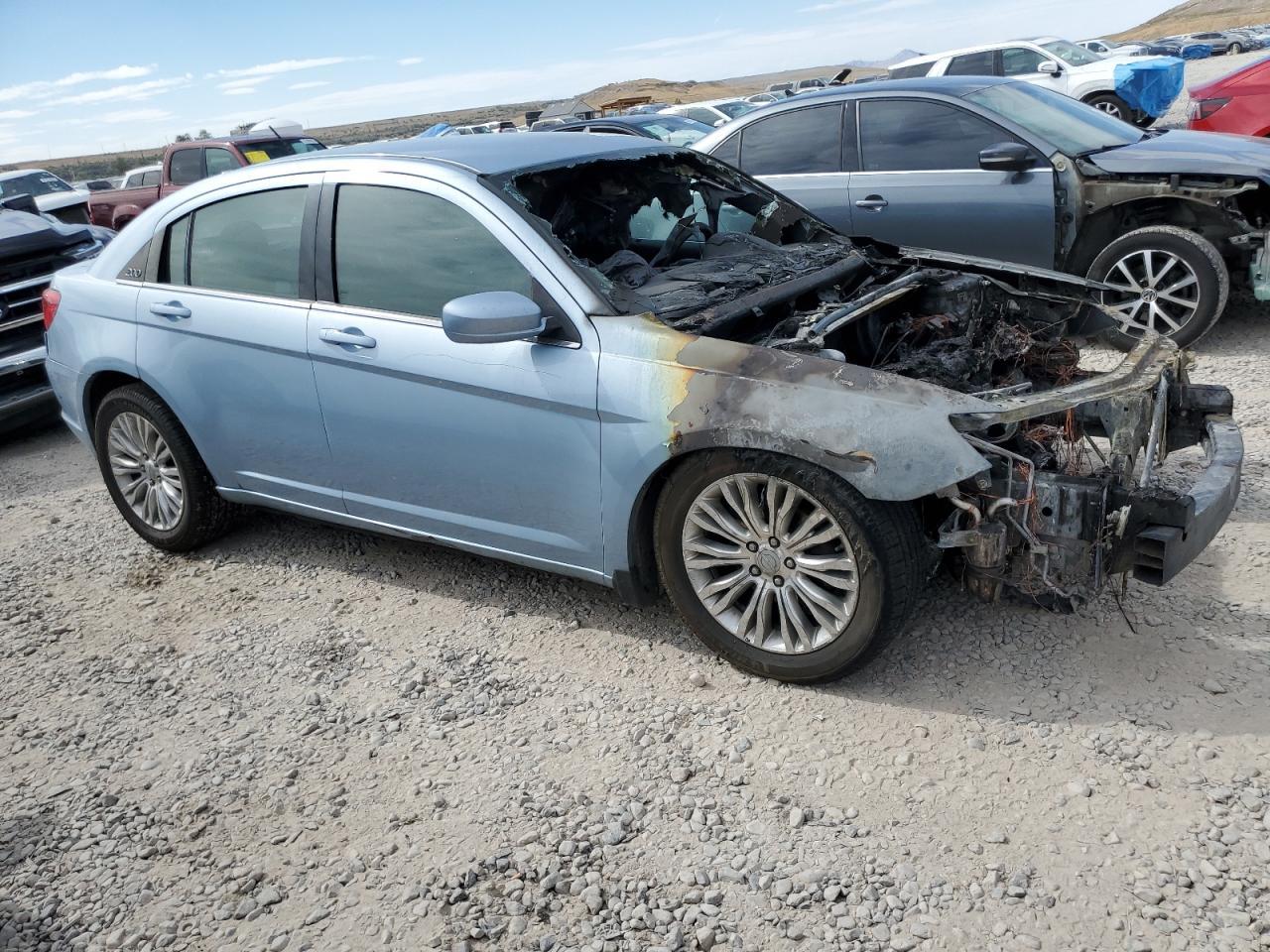2012 Chrysler 200 Lx - Фото 4