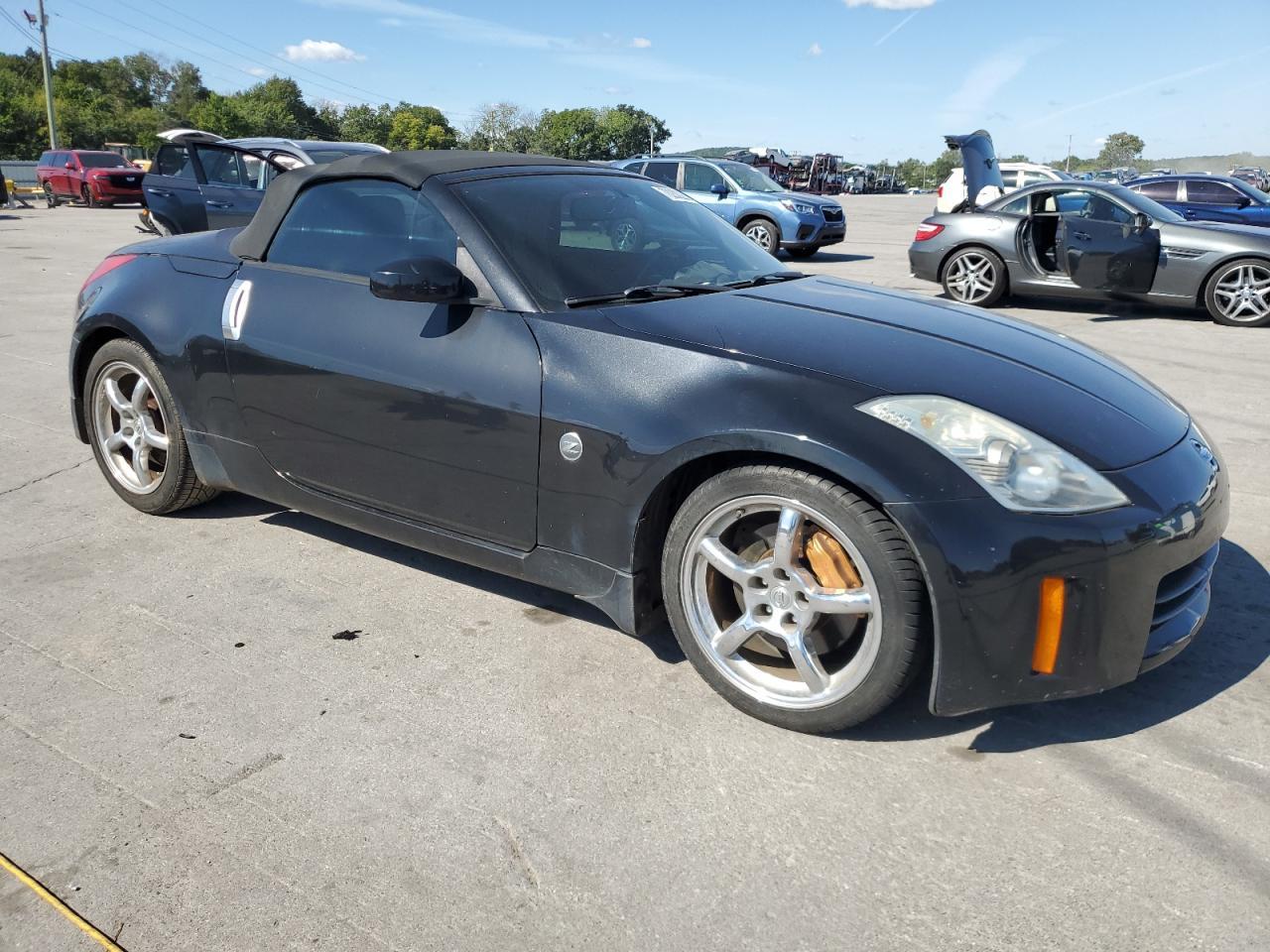 2006 Nissan 350Z Roadster - Фото 4