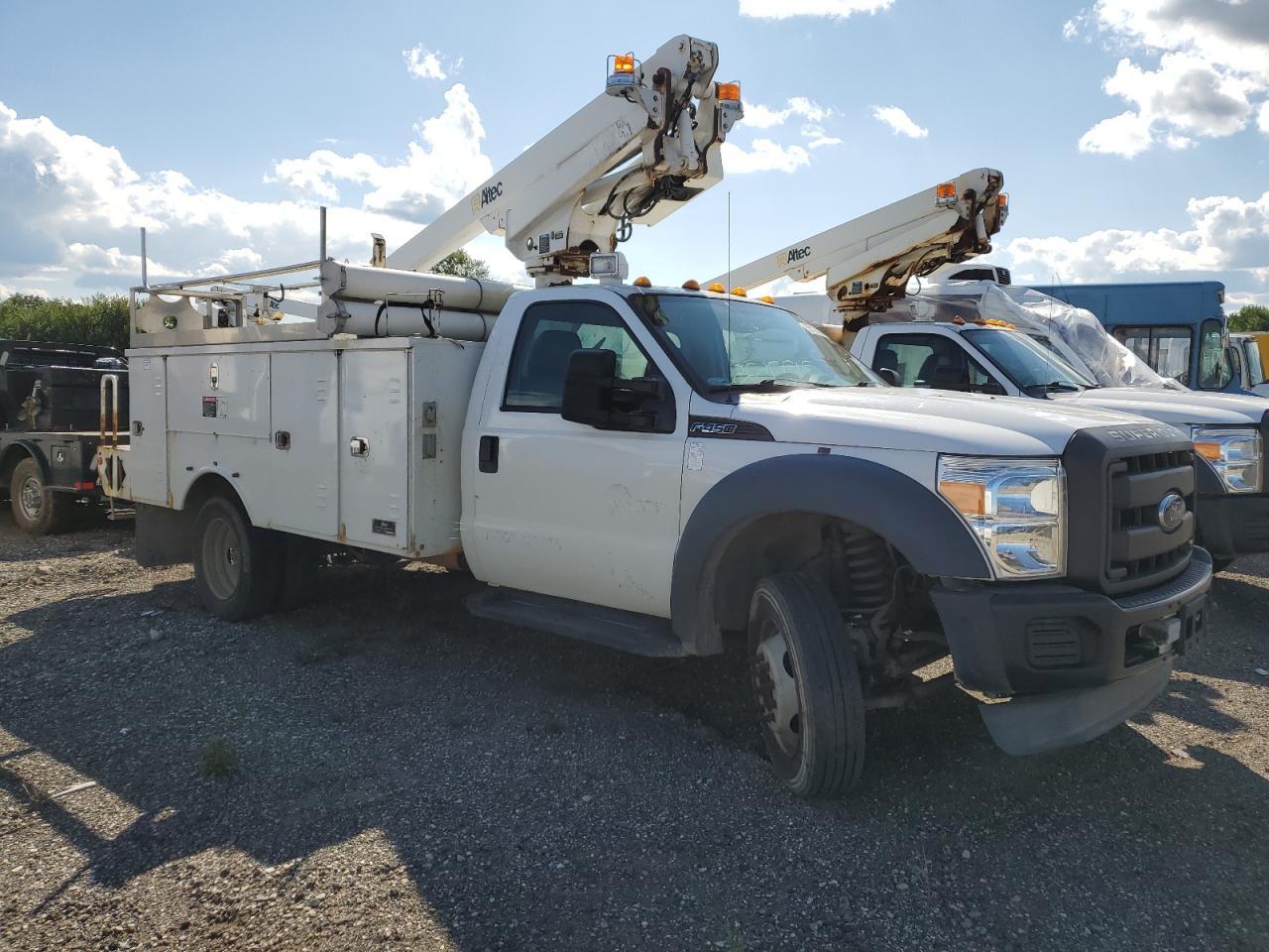 2013 Ford F450 Super Duty - Image 4