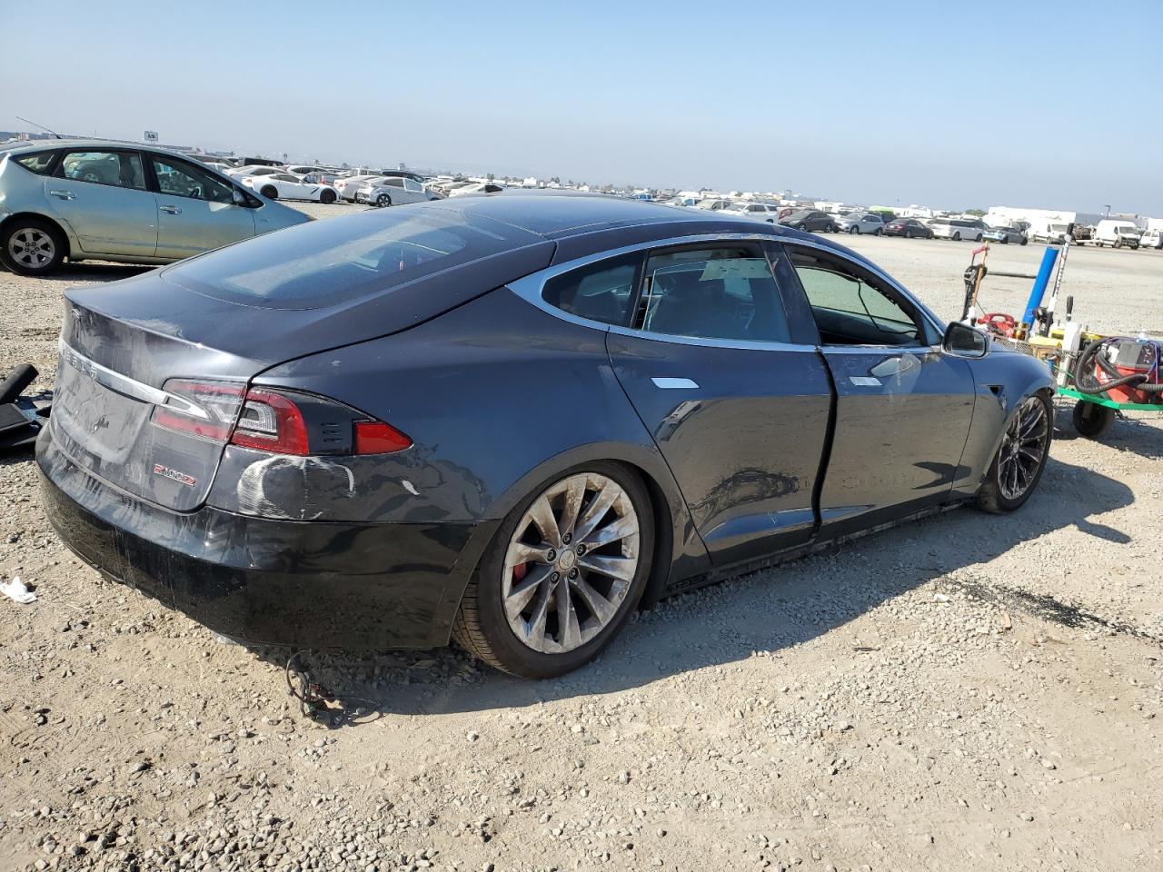 2016 Tesla Model S - Фото 3