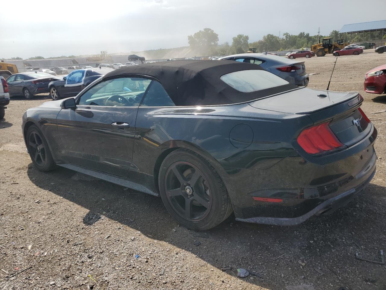 2019 Ford Mustang - Image 2