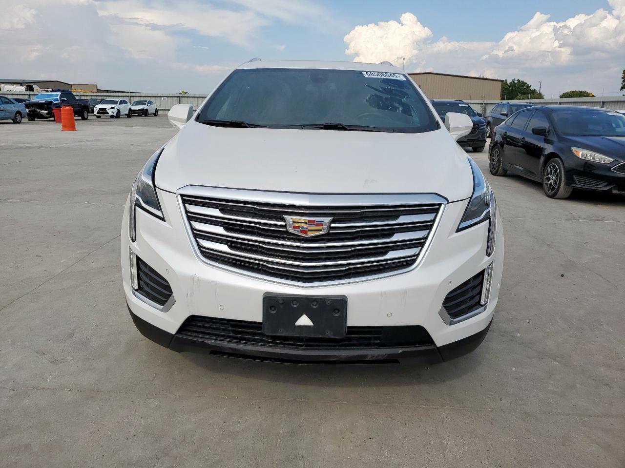 2019 Cadillac Xt5 Premium Luxury - Image 5