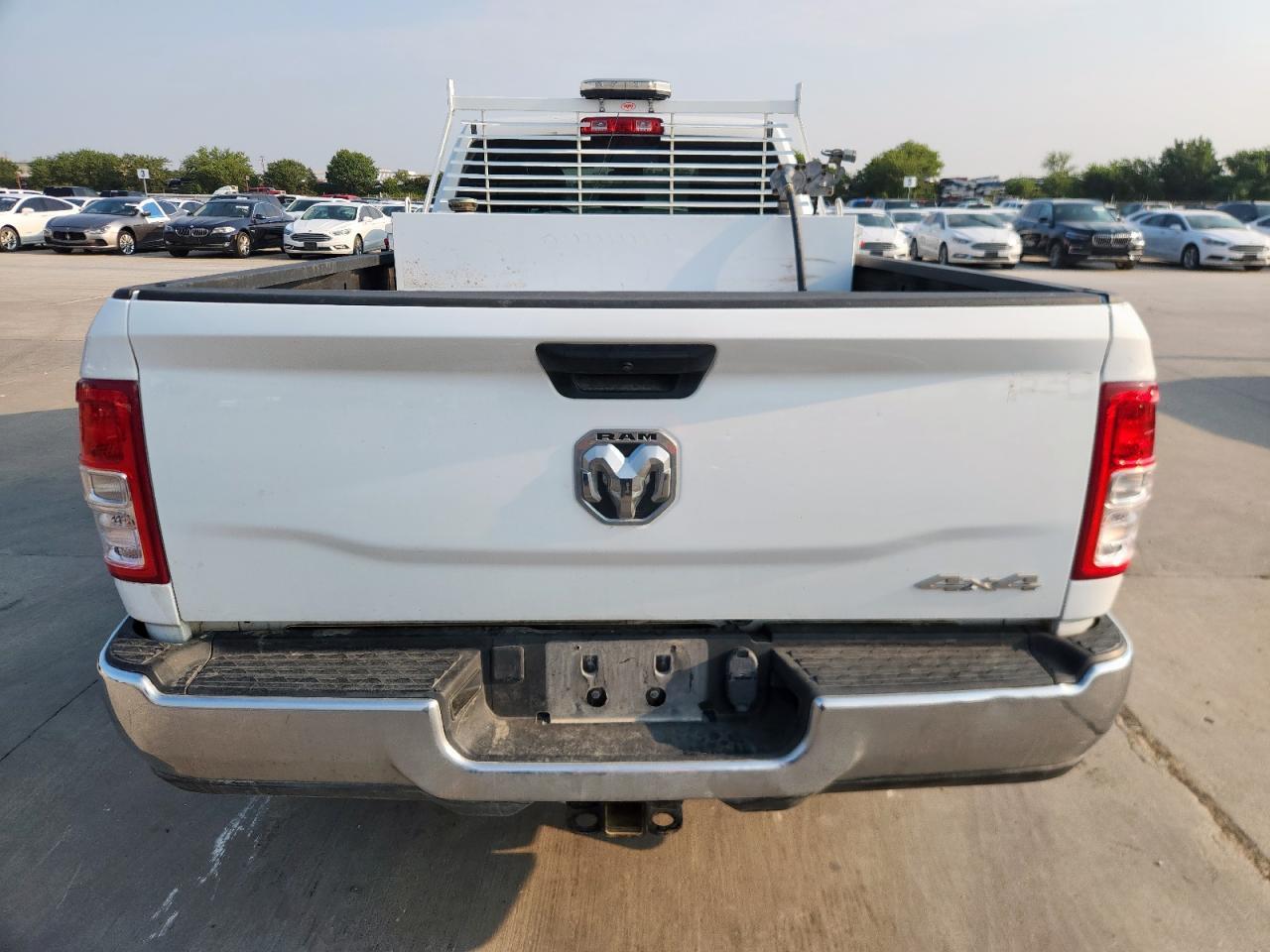 2023 Ram 2500 Tradesman - Фото 6