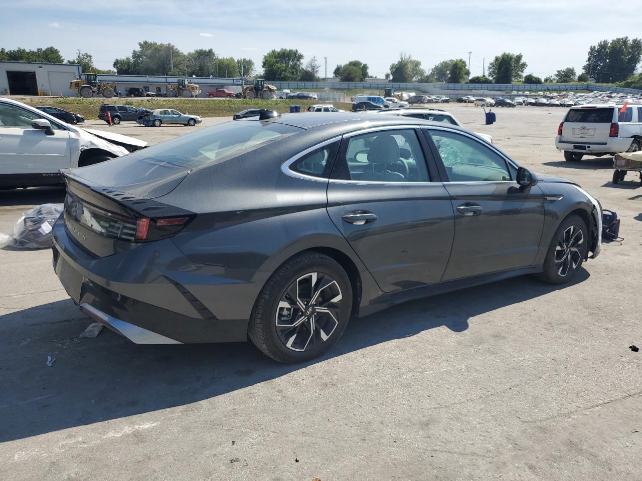 2025 Hyundai Sonata Sel - Фото 3