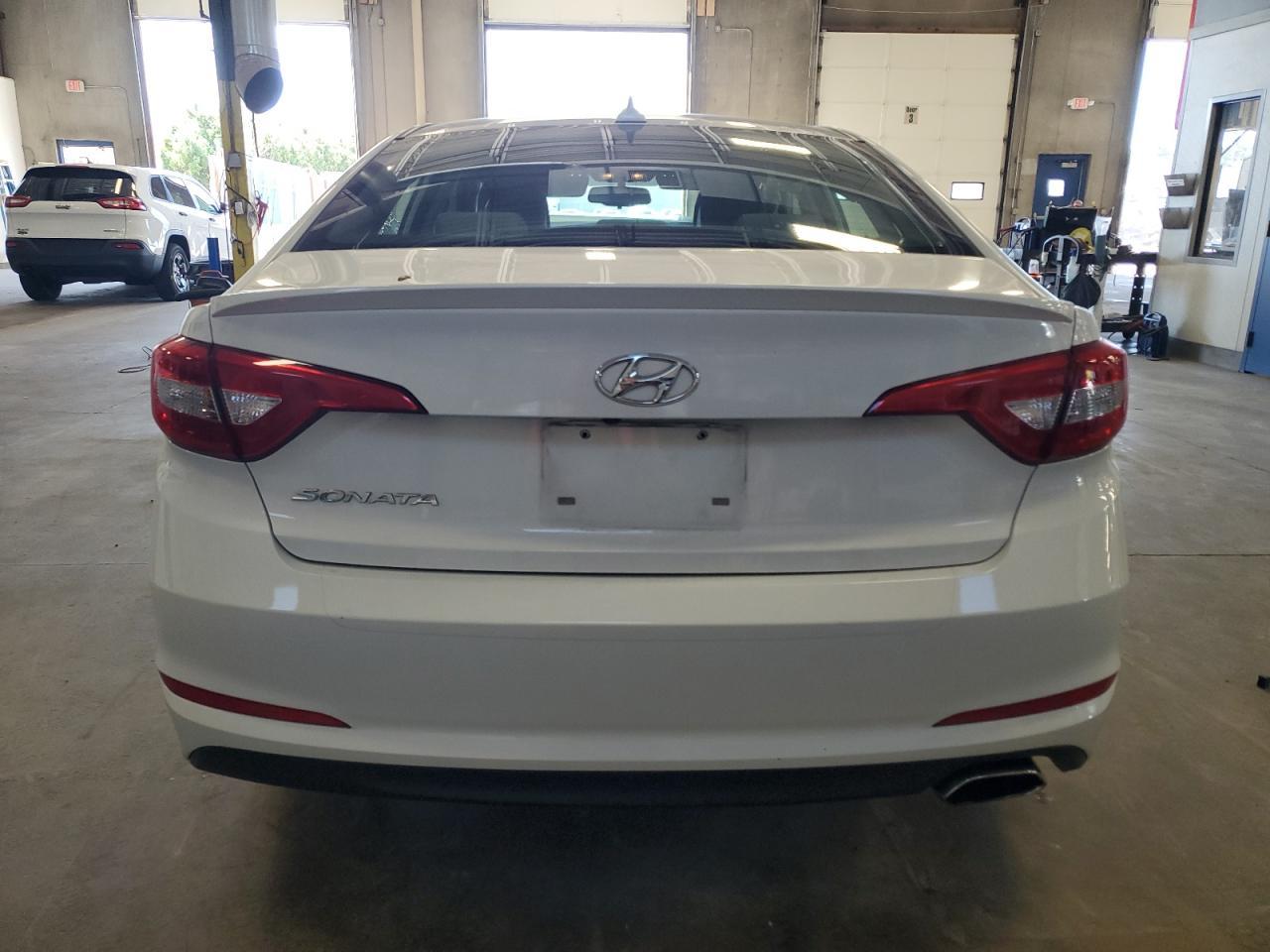 2015 Hyundai Sonata Se - Фото 6