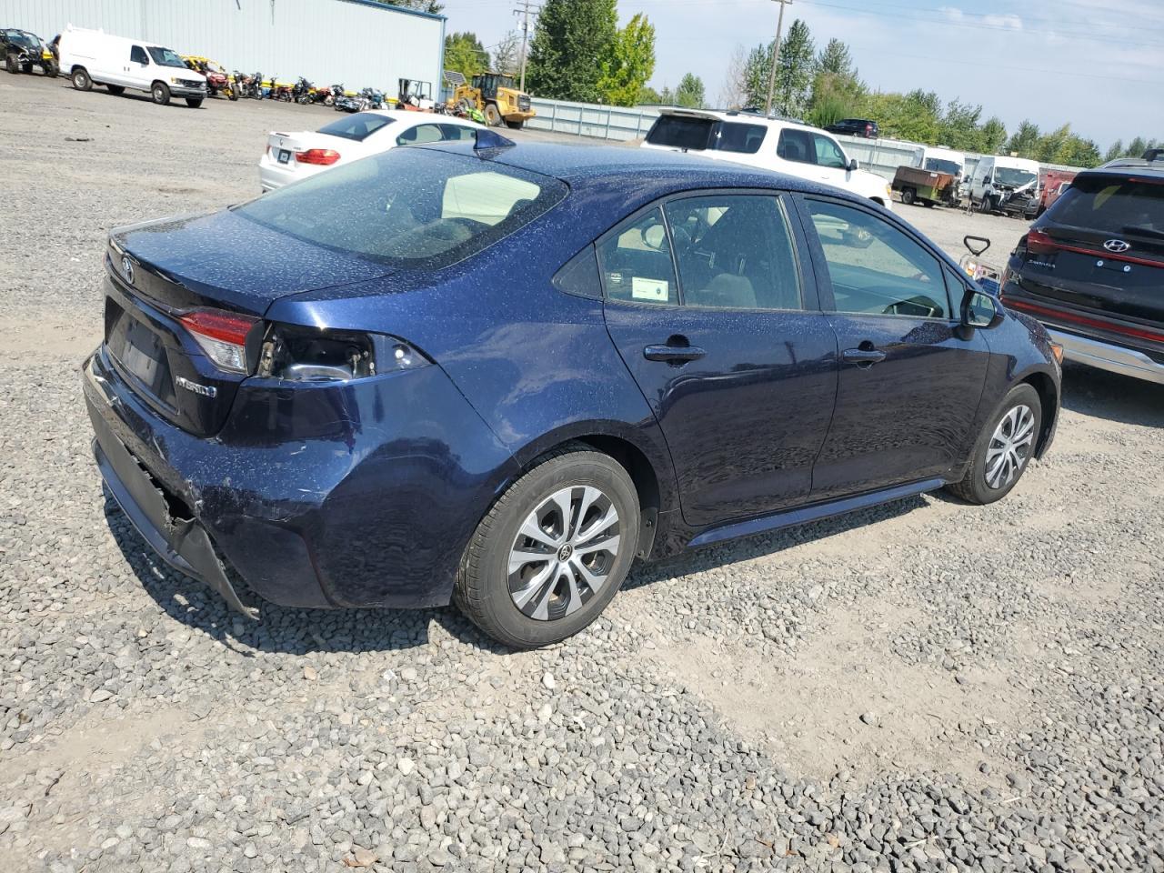 2022 Toyota Corolla Le - Фото 3