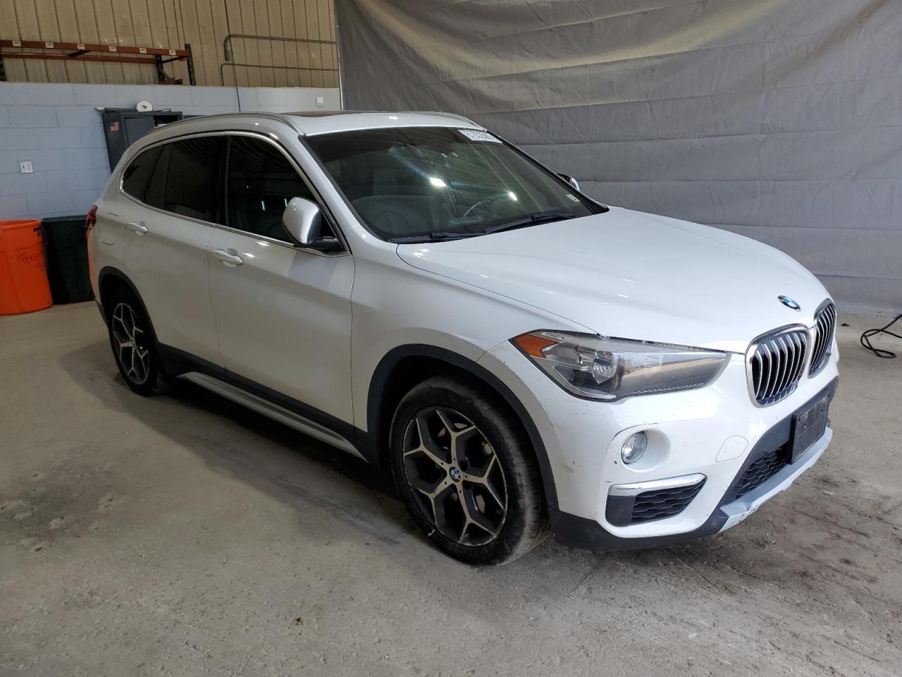 2018 BMW X1 xDrive28I - Фото 4