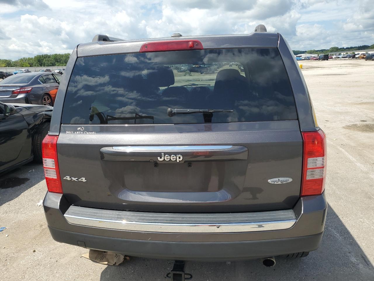 2016 Jeep Patriot Latitude - Image 6
