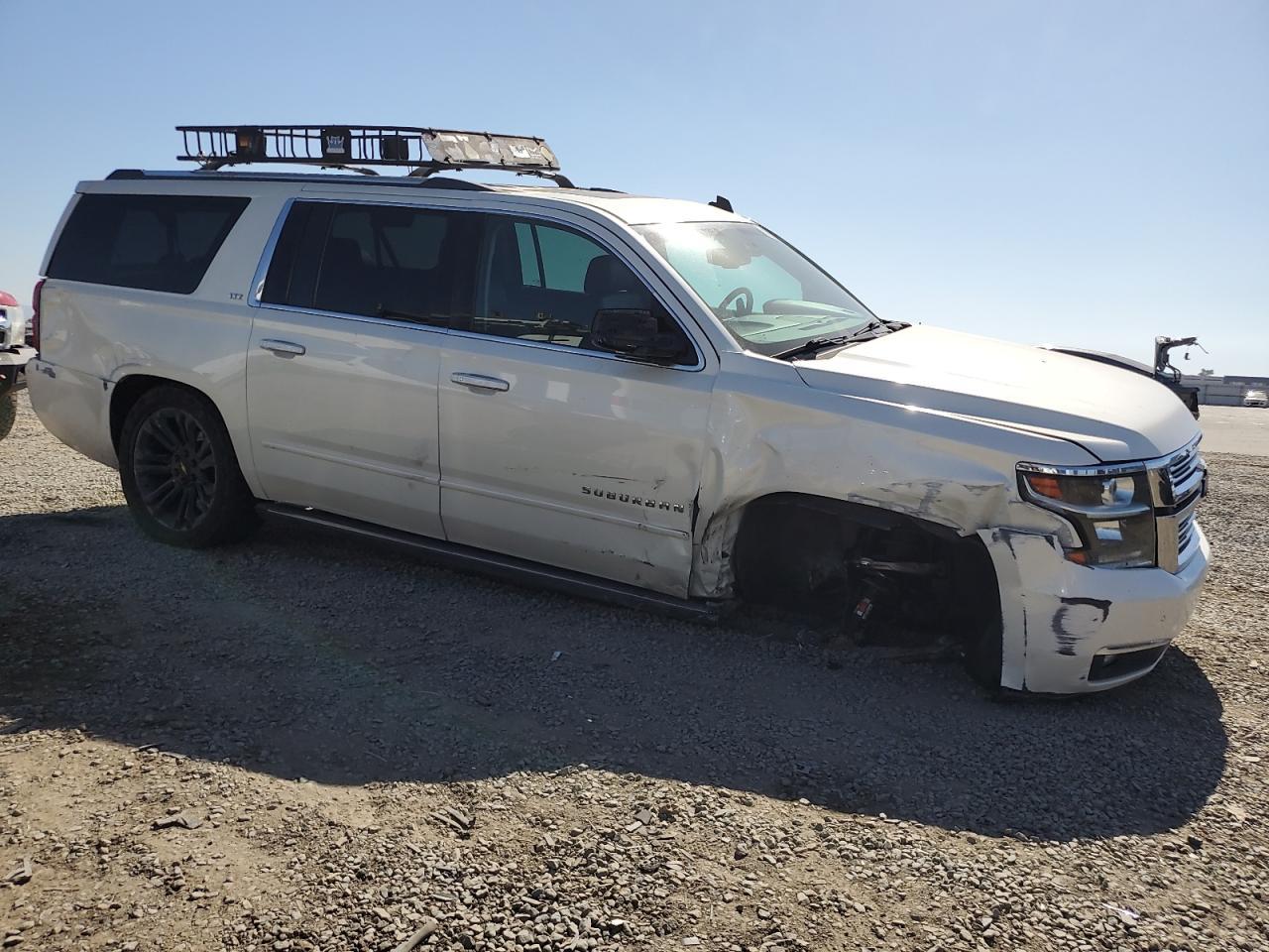 2015 Chevrolet Suburban K1500 Ltz - Image 4
