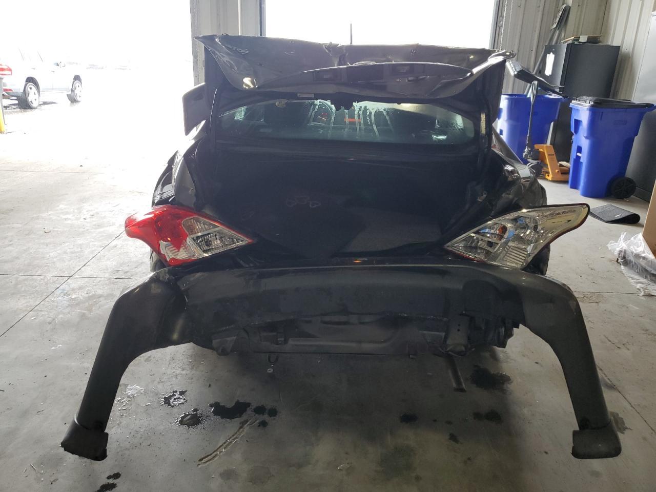 2018 Nissan Versa S - Фото 6