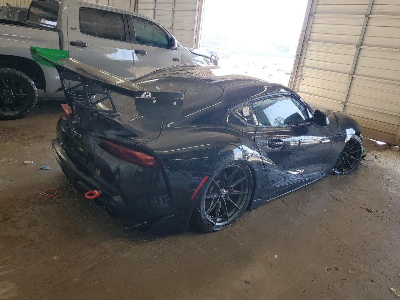 2023 Toyota Supra Base - Фото 3