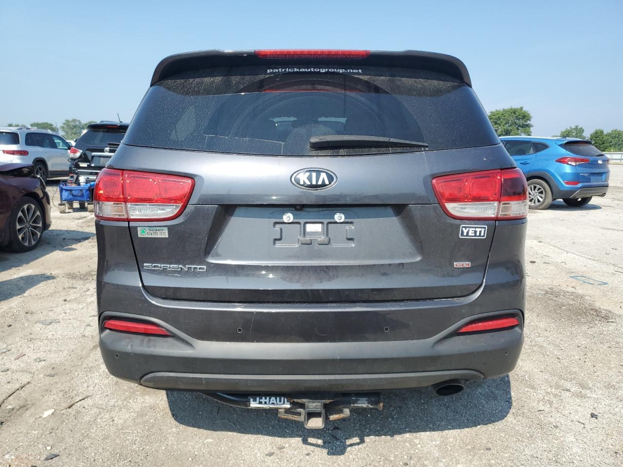 2017 Kia Sorento Lx - Image 6