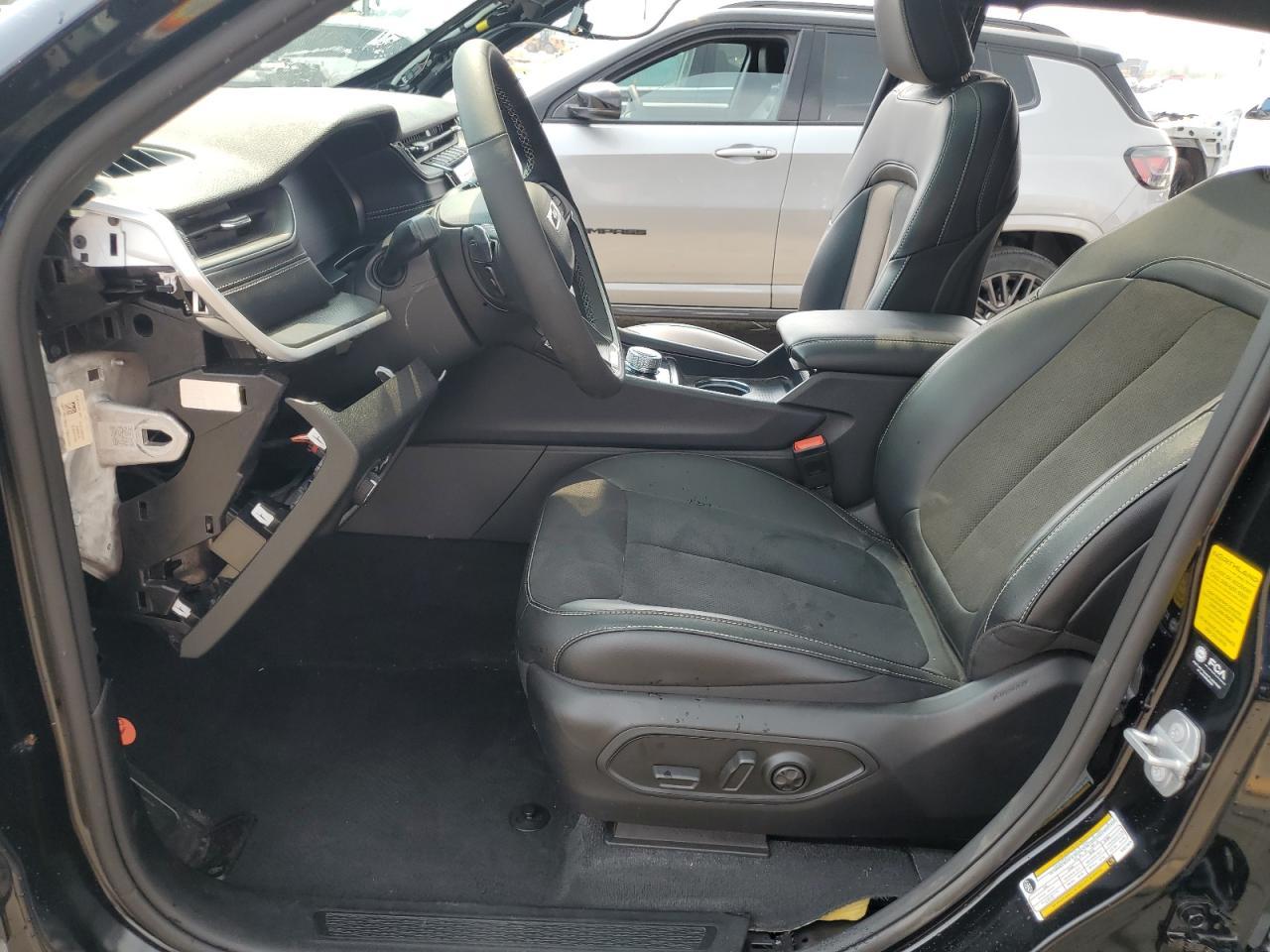 2025 Jeep Grand Cherokee Laredo - Фото 7