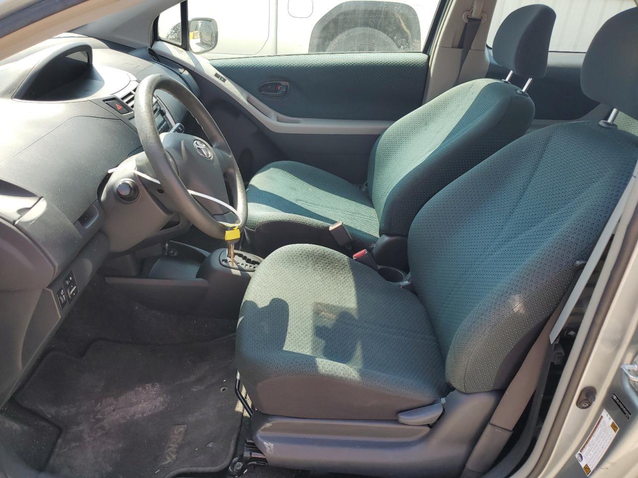 2008 Toyota Yaris - Фото 7