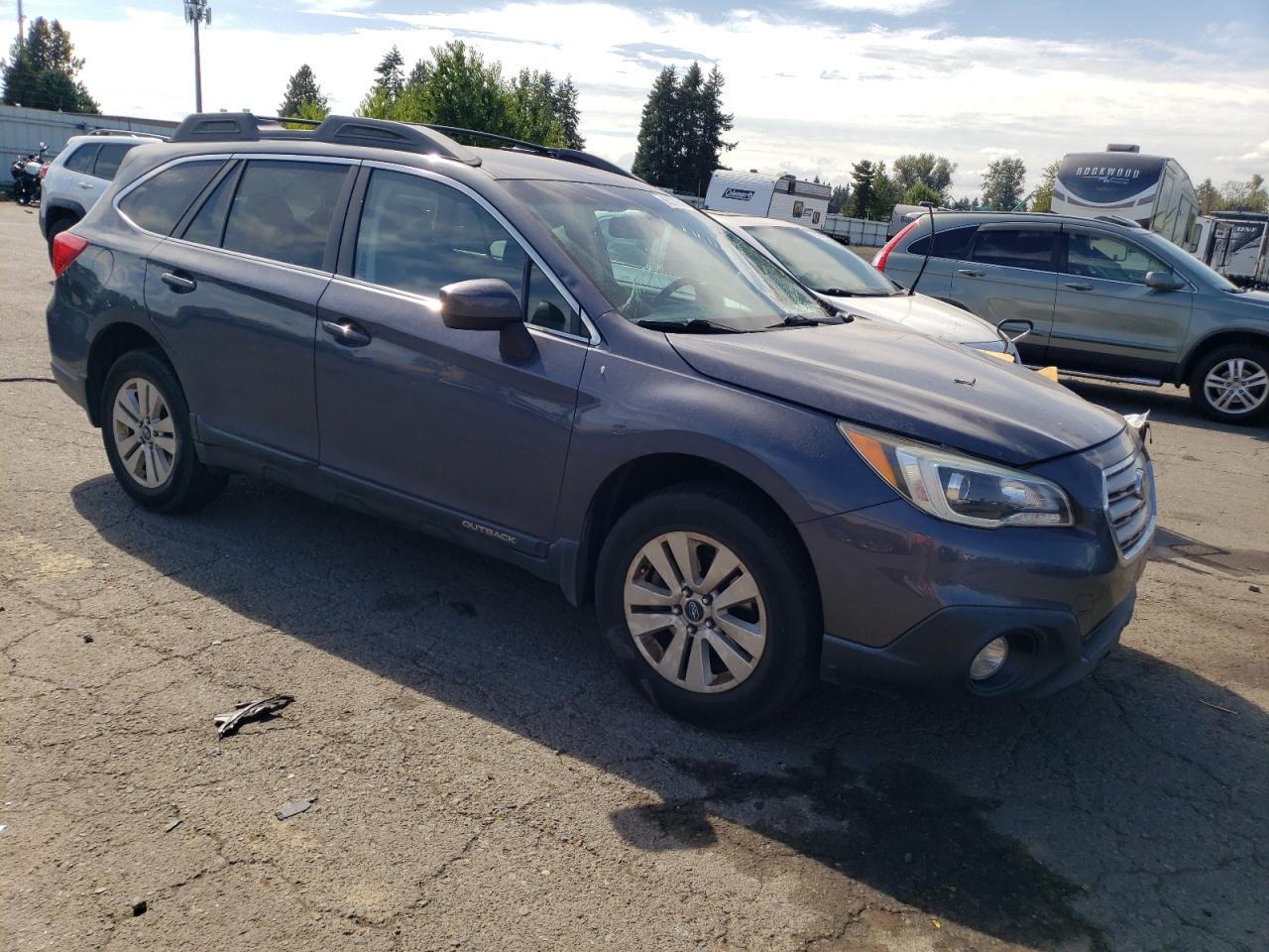 2015 Subaru Outback 2.5I Premium - Image 4