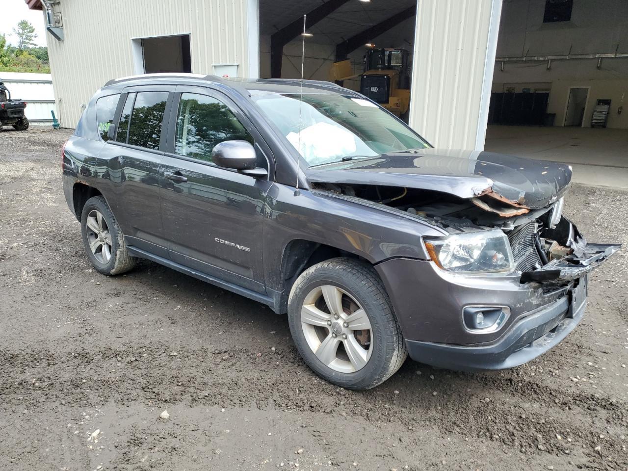 2016 Jeep Compass Latitude - Фото 4