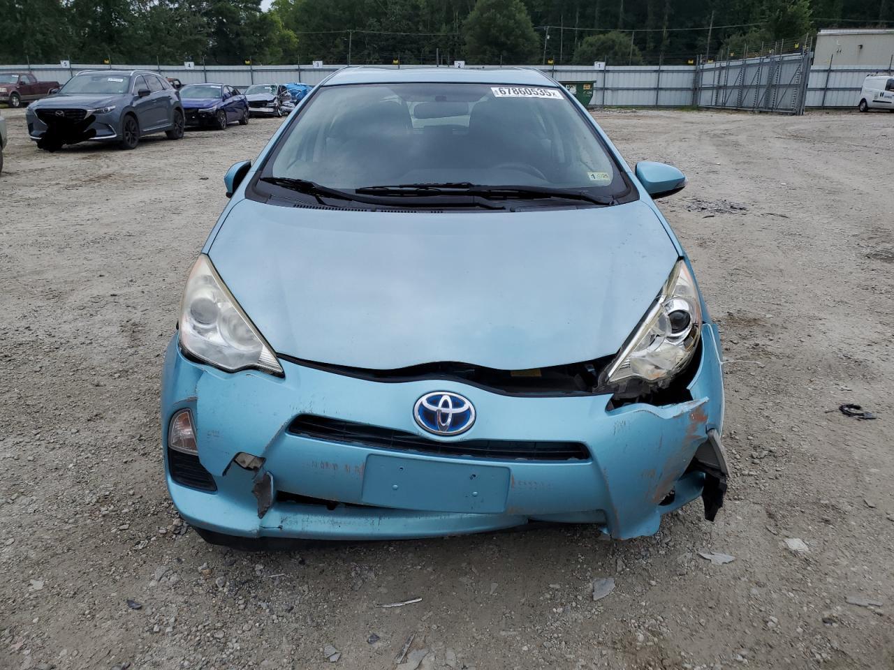 2014 Toyota Prius C - Фото 5