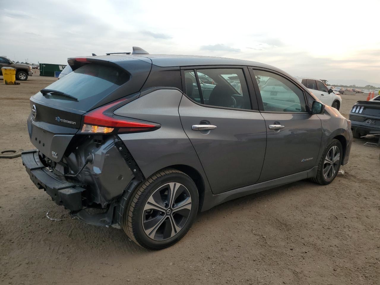 2019 Nissan Leaf S Plus - Фото 3