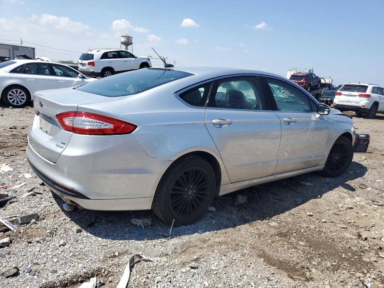 2014 Ford Fusion Se - Фото 3