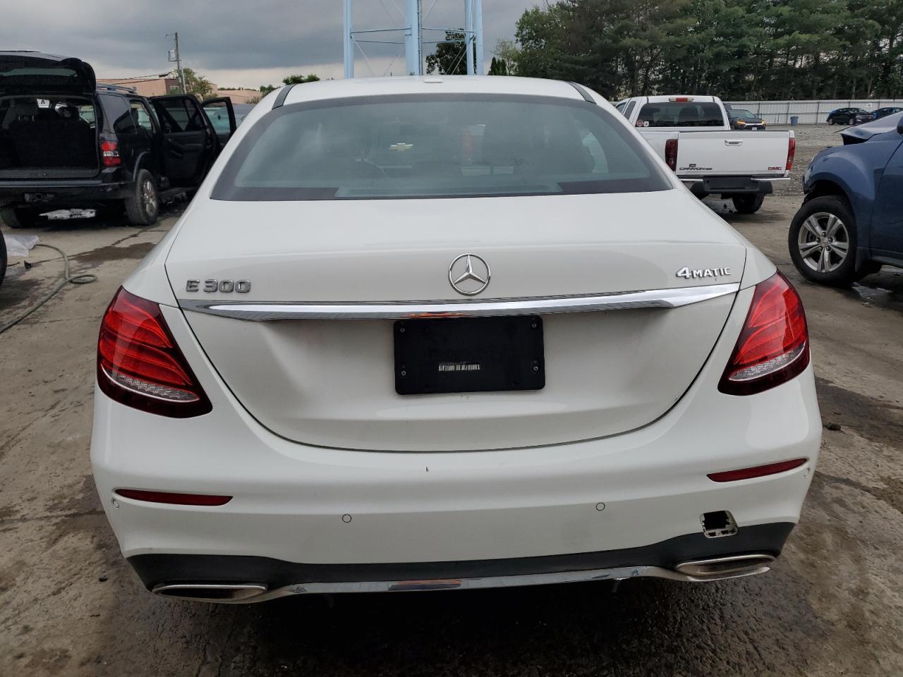 2019 Mercedes-Benz E 300 4Matic - Фото 6