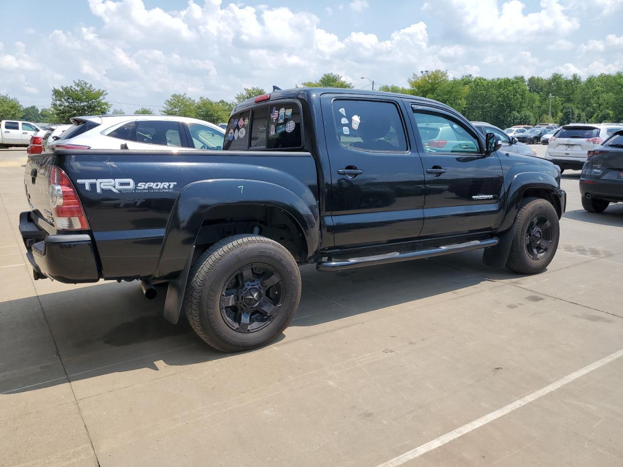 2015 Toyota Tacoma Double Cab Prerunner - Image 3
