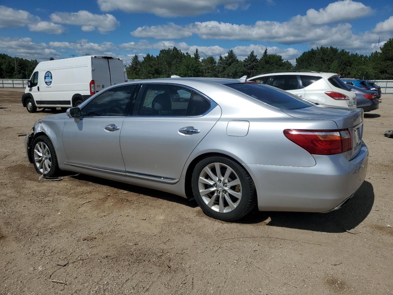 2011 Lexus Ls 460L - Фото 2