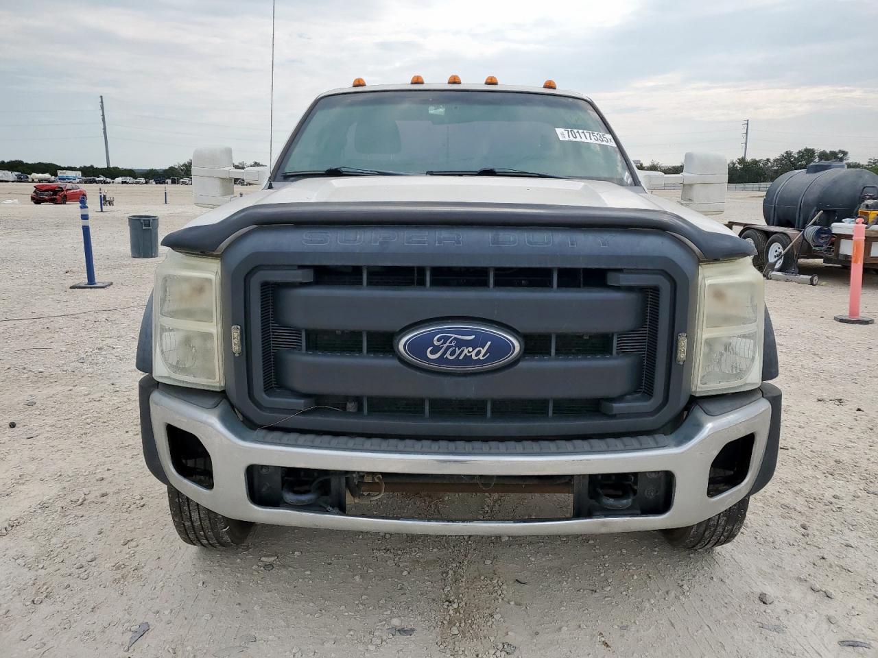 2014 Ford F550 Super Duty - Фото 5