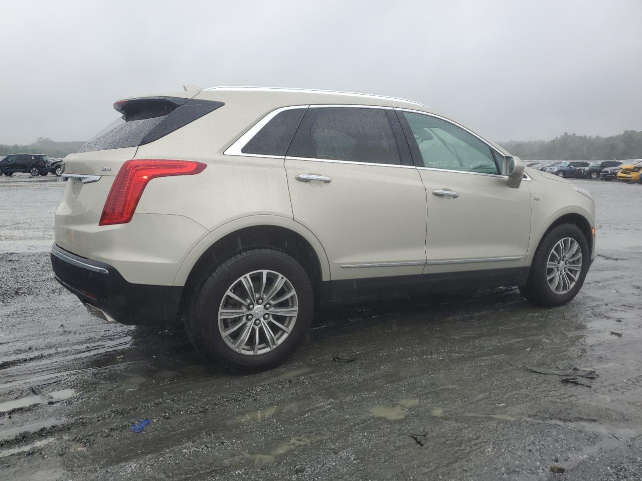 2017 Cadillac Xt5 Luxury - Фото 3