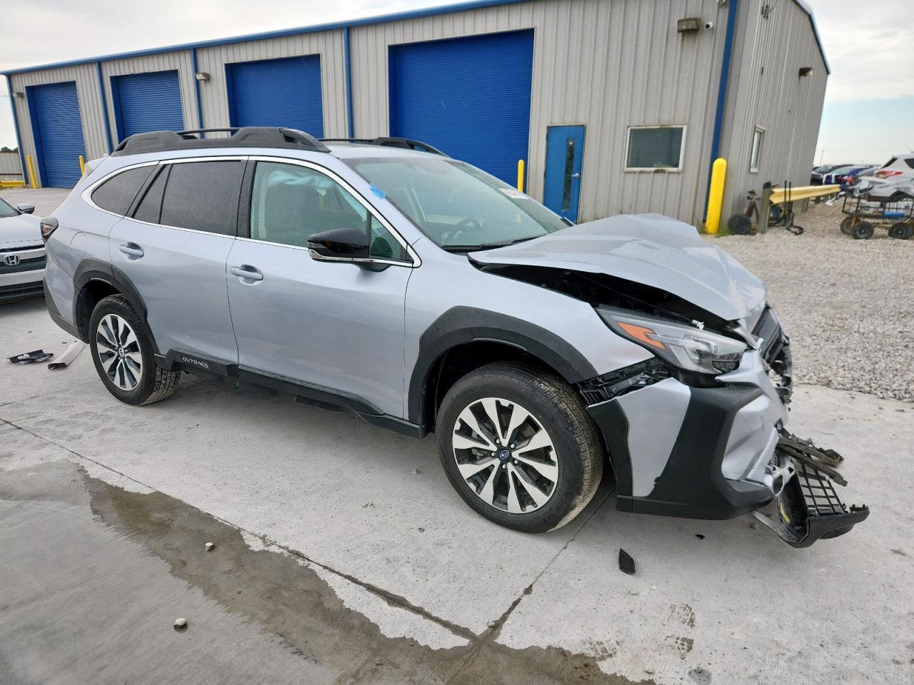 2024 Subaru Outback Limited - Image 4