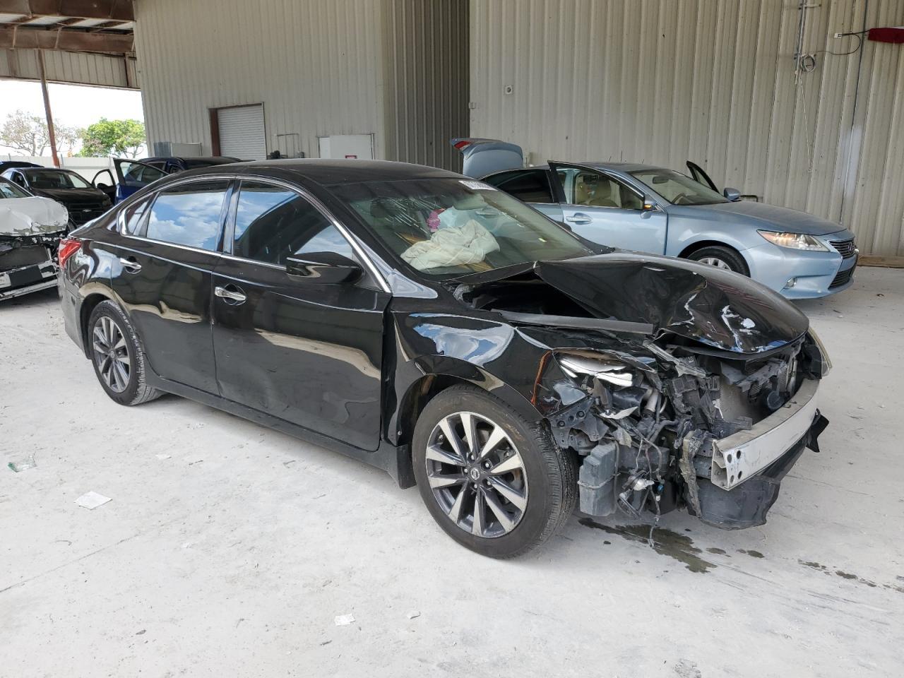 2016 Nissan Altima 2.5 - Фото 4