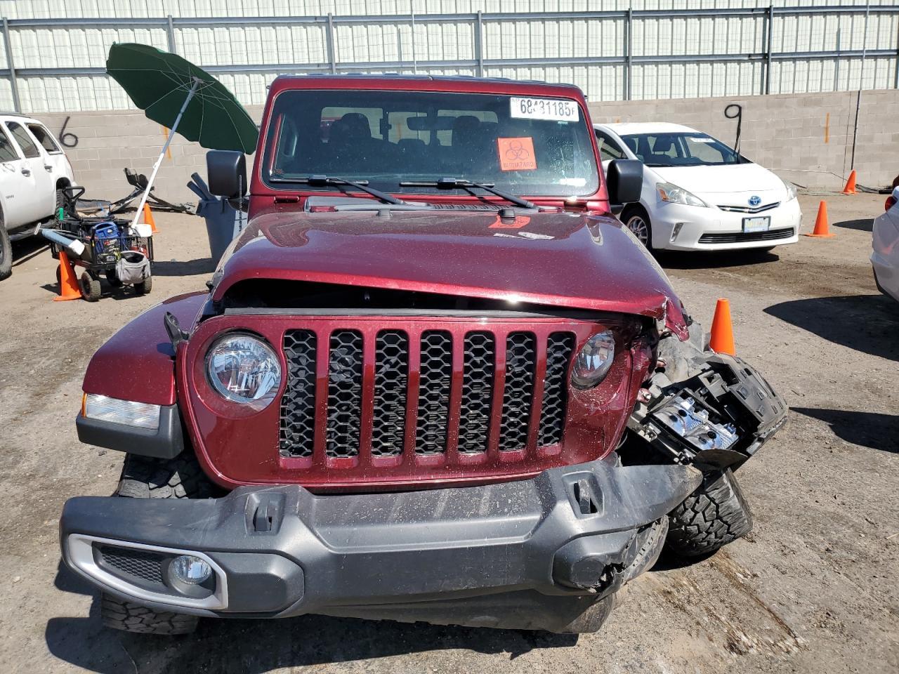 2021 Jeep Gladiator Sport - Фото 5