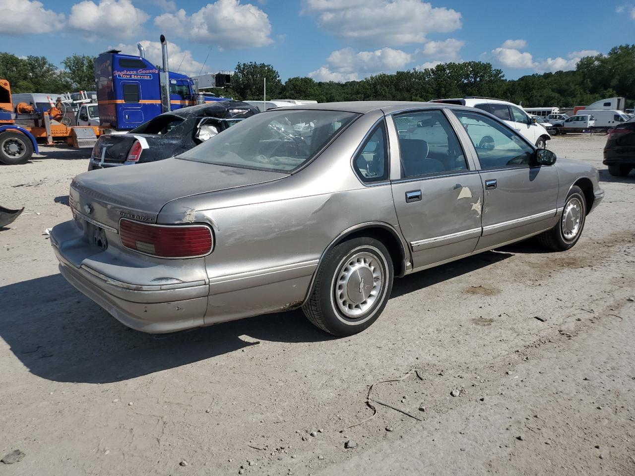 1995 Chevrolet Caprice Classic - Фото 3