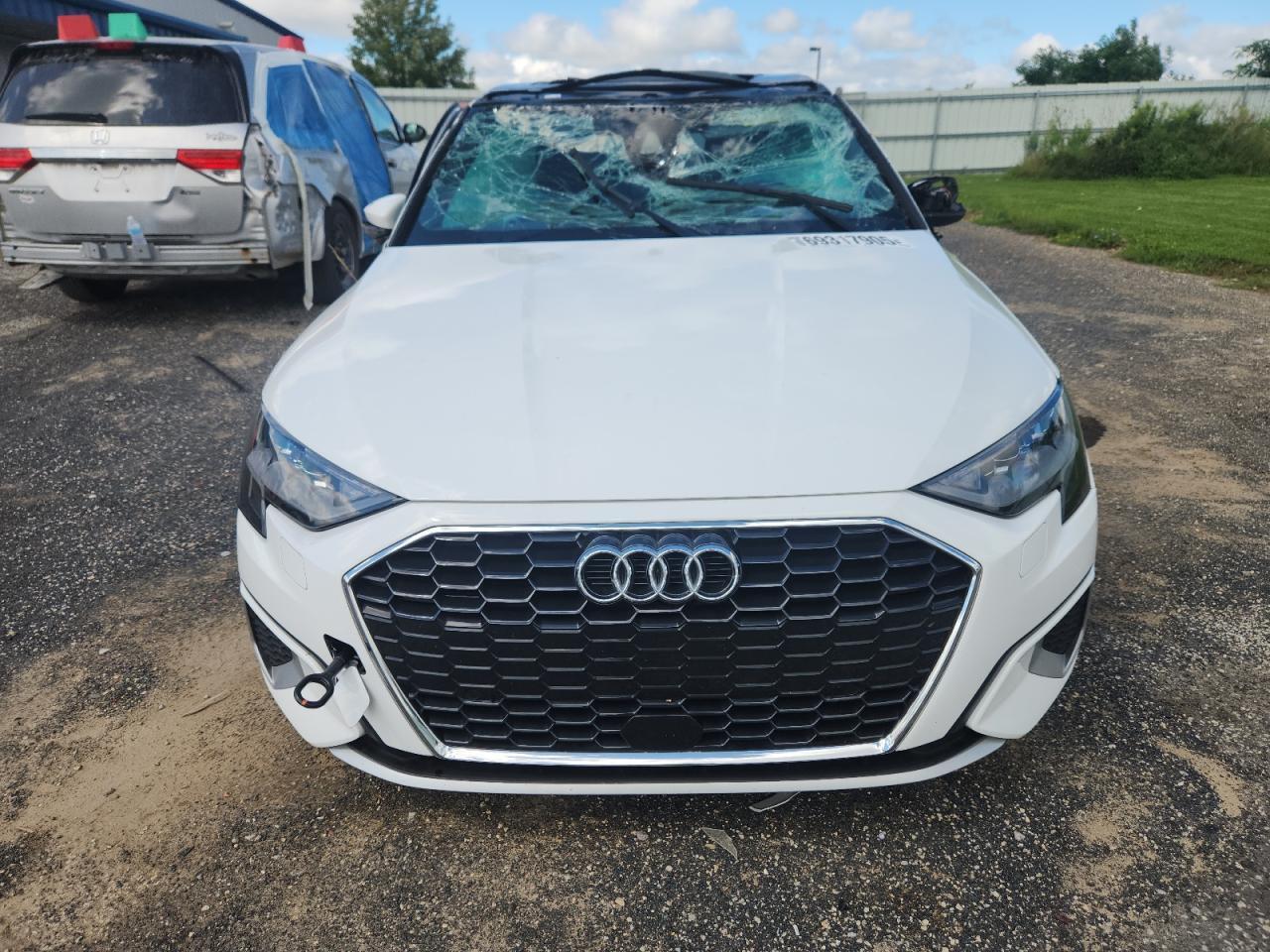 2022 Audi A3 Premium - Фото 5