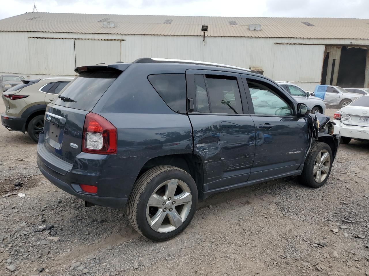 2014 Jeep Compass Latitude - Фото 3